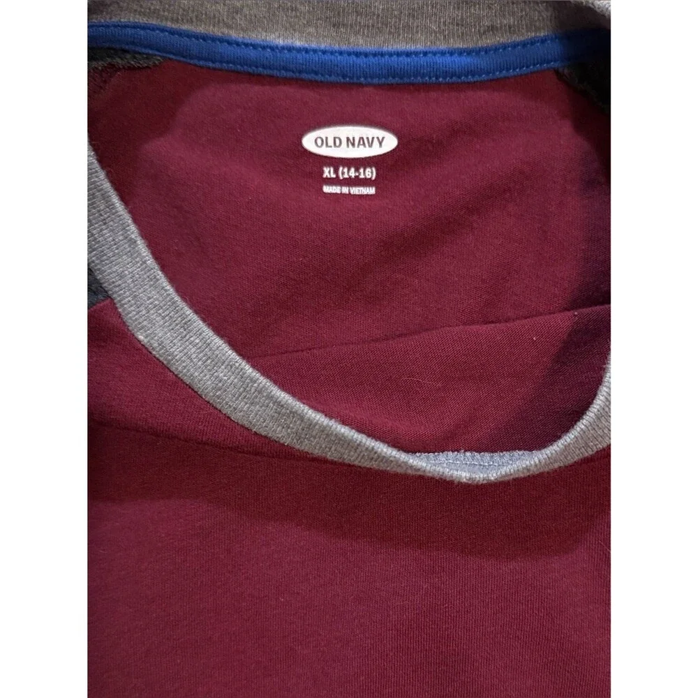Old Navy casual raglan